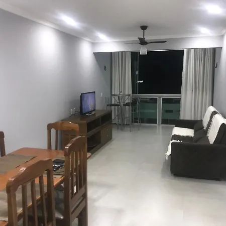 Apartamento com vista para a praia-3